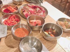 -姜虎东白丁烤肉(虹桥天地店)