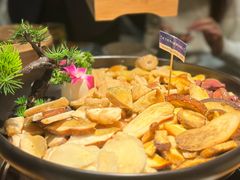 -一朵菌·野生菌探索家火锅(南亚店)