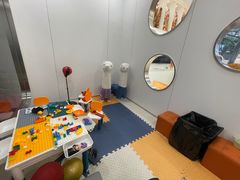 -皓齿连锁·雅贝健口腔·种植·矫正中心(虹口曲阳路店)