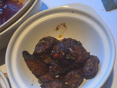 -八府香鸭·啫啫煲(华山路店)