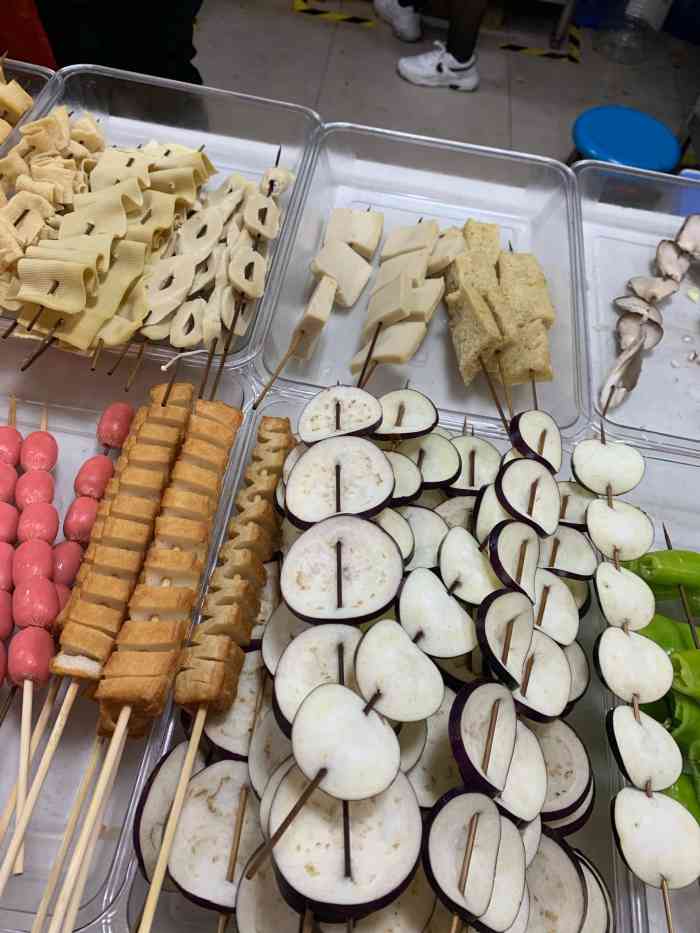 炸串饼夹菜-"饼不是烧饼,不知道这种是什么饼,但是炸完.