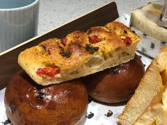 -沁屋面包店(人民东路店)