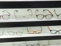 -简·爱眼镜(赛隆眼镜广场店)