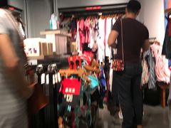-Hollister(天环广场店)
