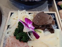 -张拧筋菌汤牛排火锅(曲阜店)