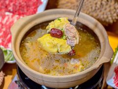 -邹开喜·炭炉鸡煲·海鲜火锅(虹口足球场店)