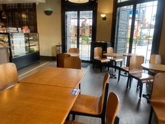 大堂-星巴克(宁波老外滩店)