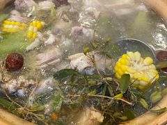 石橄榄炖鸡-洪大厨鸡煲(福田店)