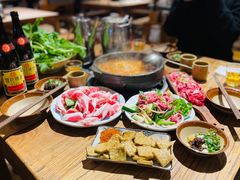 -贵厨酸汤牛肉(花果园国际中心店)