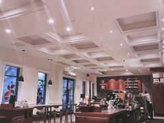 大堂-星巴克臻选(广州沙面店)