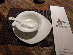 -滇越乘象云南餐厅(豆各庄店)