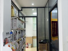 -瑞派天使宠物医院·神经外科·骨科·核磁CT(洛川中路店)