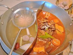 -左庭右院鲜牛肉火锅(浦江欢乐颂店)