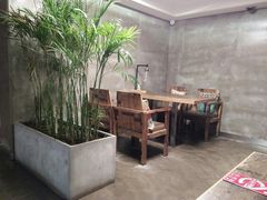 -HIGH FIVE哈福手工汉堡(桂林路店)