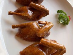 烤乳鸽-利苑酒家(金宝店)