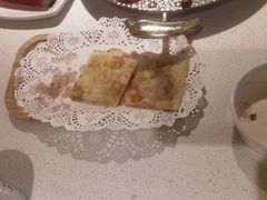 菠萝飞饼-小鱼小牛·鱼牛干锅·脆鱼火锅(世欧广场店)