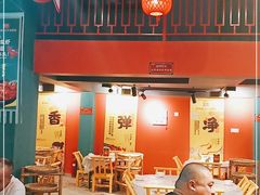 -李记社区家常菜馆(金秋千秋别墅花园店)