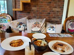 加勒比茄茸照烧鸡扒意粉-more than meow吴止猫主题餐厅(承德 中船汇店)