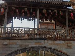 -雪山彩虹谷景区