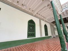 -艾提尕尔清真寺