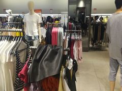 -ZARA(凯德乐峰广场店)