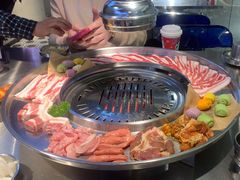 -哈哈碳都·牛肋条无限自助烤肉(宝龙店)