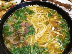 -杨记清芳牛肉拉面(宝龙广场店)