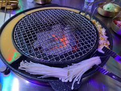 -釜山火炉·海鲜烤肉(紫藤路店)