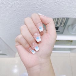 -卡蜜拉美甲美睫专门店