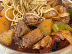 -牛一嘴·兰州牛肉面·大盘鸡(财富中心店)