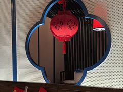 -尚尚仙·酸汤猪手·猪肚鸡火锅(华联万柳购物中心店)