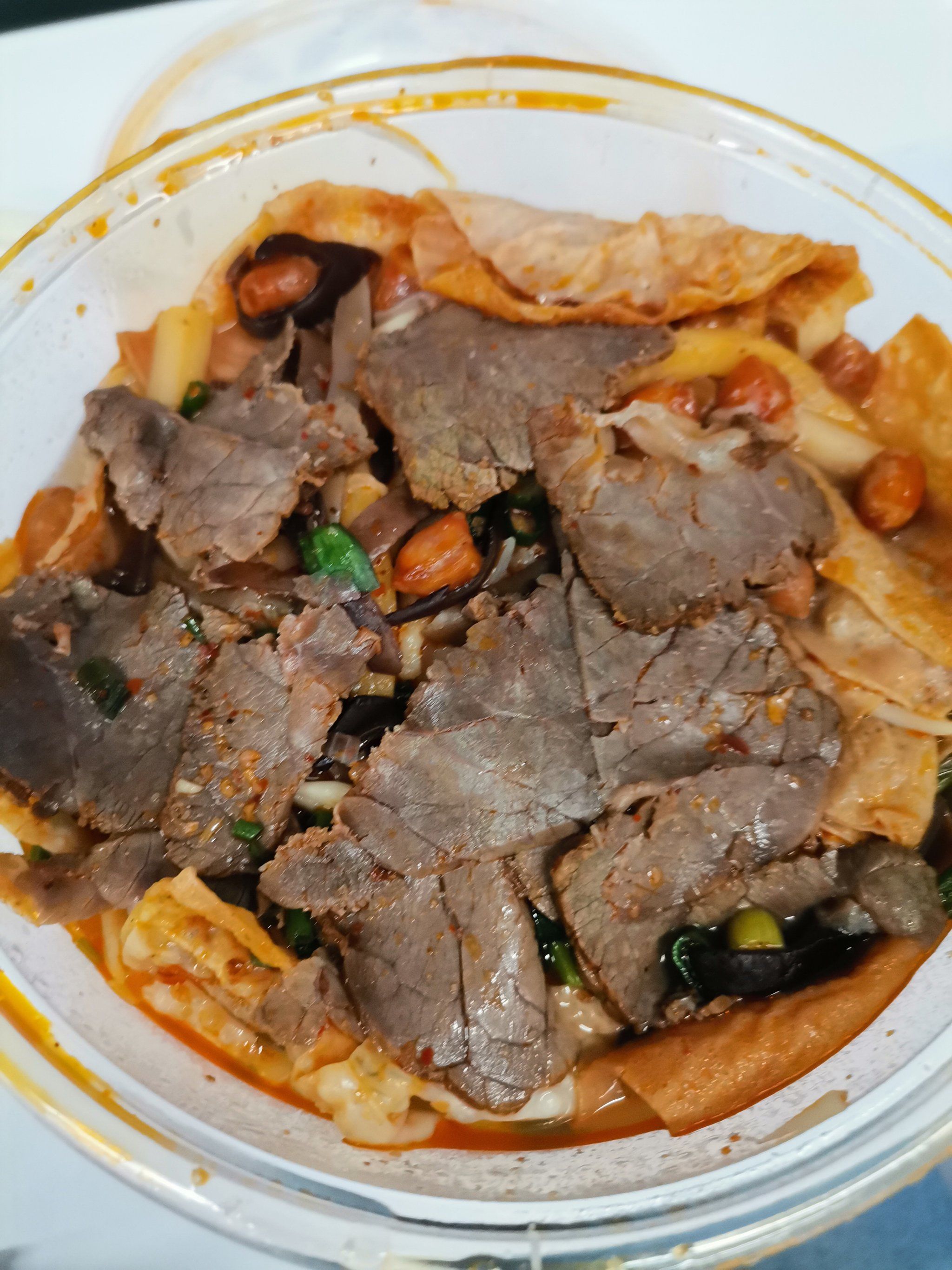 周成芝 牛肉螺蛳粉
