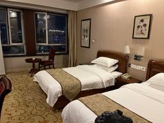 -大连长城大饭店(西安路地铁站店)