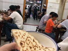 -老乌家特色小炒泡馍(大皮院店)