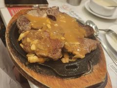 -香港新发烧腊茶餐厅(水围店)