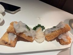 -洋房火锅(上海新天地南北里店)