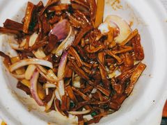 砂锅烧山菌-老牌坊鲁菜名店(宽厚里店)