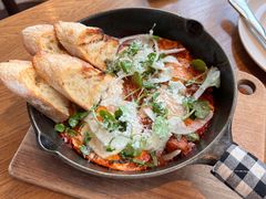 -ROAST coffee & eatery