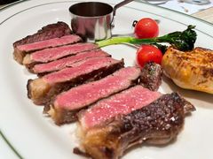 果木碳炙烤谷饲180天西冷牛排-ROIIN用心(武汉首店)