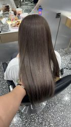 -Tloml salon