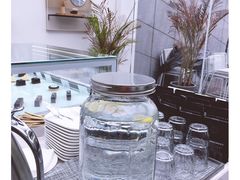 -UNI UNI(环亚凯瑟琳店)