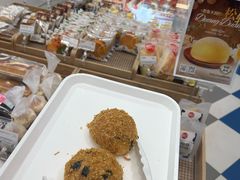 -85度C(生甜甜圈研究工坊·上海局门店)