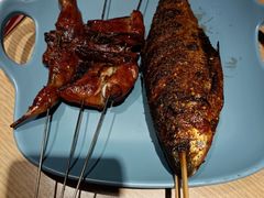 -街角等你.大连海鲜烧烤.经典铁板海鲜串(西安路店)