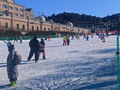 -蓟洲国际滑雪场