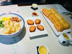广州荔湾艇仔粥-蘩楼(华强北总店)