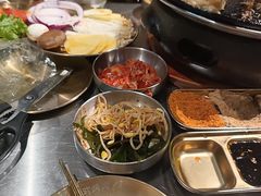 -胡悦里韩式烤肉(芝罘万达广场店)