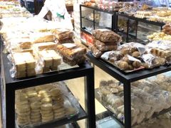 面包甜点陈列柜-七鲜超市(通州ONE店)