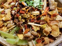 干锅牛蛙-辛香汇(大华第一坊店)