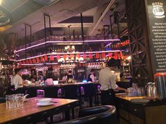 大堂-爱啤精酿·民谣酒馆(滨江店)