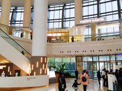 -百盛(莘庄店)